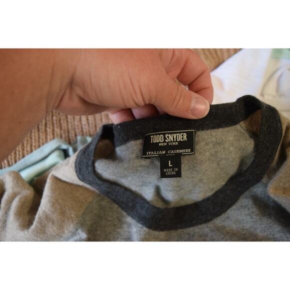 Todd Snyder New York 100% Cashmere Pocket Shirt Sweater Gray Mens Size Large - Picture 4 of 4